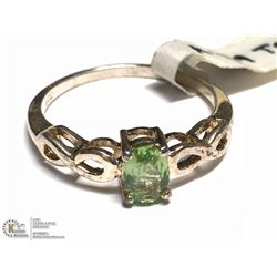 SILVER PERIDOT RING (APP 2G) SIZE 7