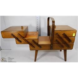 VINTAGE ACCORDION STYLE SEWING BOX.