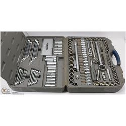MASTERCRAFT MAXIMUM TOOL SET INCL SOCKETS,
