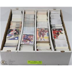 BOX OF OVER 3000 HOCKEY CARDS - ASSORTED SETS &