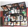 Image 1 : LOT OF 19 FRAMED HOCKEY PLAYER PICTURES INCL