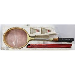 BADMINTON SET 4 RACKETS AND NET