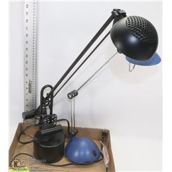 SET OF TWO DESK LAMPS
