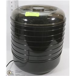 7 LEVEL FOOD DEHYDRATOR