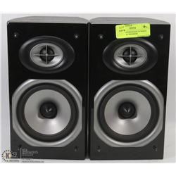 PAIR OF SOUND STAGE 3D SERIES BOOKSHELF SPEAKERS