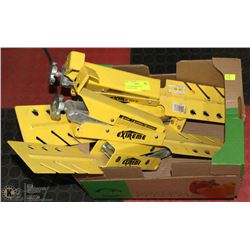 4 EXTREME BRAND ROOF JACKS/ANCHORS