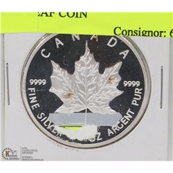 34)2013- $5 DOLLAR 1 OUNCE SILVER MAPLE LEAF COIN
