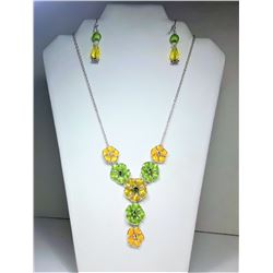 6)  YELLOW & GREEN ENAMEL Y NECKLACE