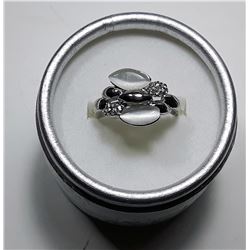 8)  WHITE CAT'S EYE & CLEAR CRYSTAL