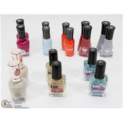 COLLECTION OF NAILPOLISH