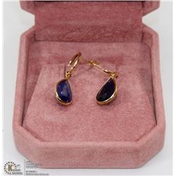 74) GOLD SAPPHIRE HOOP EARRINGS IN A DANGLING