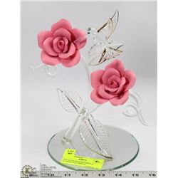 ART GLASS HUMMINGBIRD & FLOWER CENTERPIECE