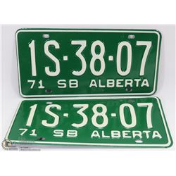 1 SET OF 1971 ALBERTA  LICENSE PLATES