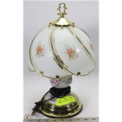 DECORATIVE GLASS FLORAL TABLE LAMP .