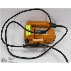 BLACK AND DECKER JIG SAW.