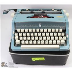 VINTAGE BROTHERS DELUXE TYPEWRITER