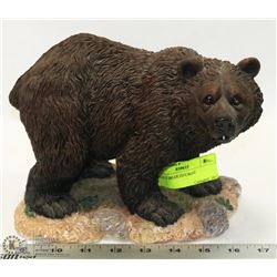 GRIZZLY BEAR FIGURINE
