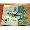 Image 1 : VINTAGE BUTTERFLY MOTIF GLASS SERVING DISH