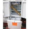 Image 2 : GE WHITE BOTTOM FREEZER DOUBLE DOOR FRIDGE.
