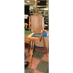 PORTABLE ART EASEL.