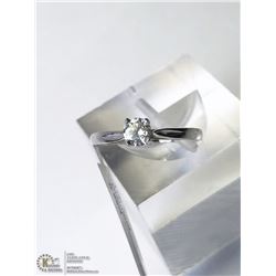 29) 10KT WHITE GOLD DIAMOND RING