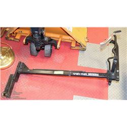 REESE TRAILER BIKE HITCH.