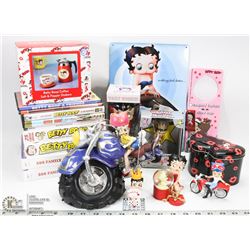 BOX OF BETTY BOOP COLLECTIBLES INCL SOME SEALED