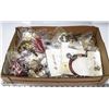Image 1 : LARGE  TRAY OF COSTUME JEWELLERY