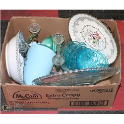 BOX OF MISC INCLUDES AQUA SWIRL FRUIT BOWL SET