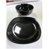 Image 3 : Set of 4 New Soup Bowls with Plates / Black