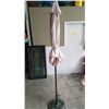 Image 1 : PATIO UMBRELLA W/ METAL STAND