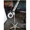 Image 1 : MAGNIFIER LAMP ON ROLLING STAND