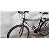 Image 2 : BLACK MONGOOSE BIKE