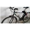 Image 2 : BLACK GIANT BIKE