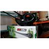 Image 2 : ELECTRIC HEDGE TRIMMER AND CHAINSAW, POLE PRUNER, AND SPREADER