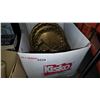 Image 1 : BOX OF BRASS AND FIGURES