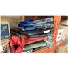 Image 1 : 3 CAMP CHAIRS AND 2 FOLDING CHAIRS