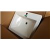 Image 2 : NEW CERAMIC SINK