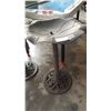 Image 2 : PLASTIC BIRD BATH
