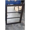 Image 1 : VINTAGE FRAMED MIRROR