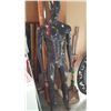 Image 1 : GREY MANNEQUIN