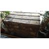 Image 1 : VINTAGE TRUNK