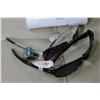 Image 2 : 12 PAIRS NEW HARDCORE AND RYDERS SUNGLASSES RETAIL $40 EACH