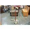 Image 1 : 2 METAL FLOOR LAMPS WITH FLEXIBLE HEADS