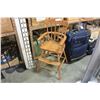 Image 1 : OAK KIDS CHAIR