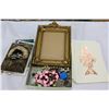 Image 1 : TRAY OF JEWELRY AND BILL REID POSTCARDS