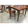 Image 3 : MODERN DINING TABLE W/ 2 STOOLS