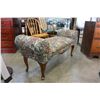 Image 3 : QUEEN ANNE ROLLED ARM BENCH