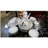 Image 1 : LOT OF MODERN NORITAKI CHINA