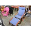 Image 2 : IKEA BENTWOOD CHAIR W/ FOOTSTOOL